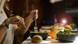 Как сбросить вес c помощью привычки: советы психолога