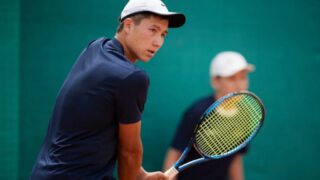 Казахстанский теннисист Жукаев проиграл россиянину Карену Хачанову на турнире «Мастерс» в Шанхае