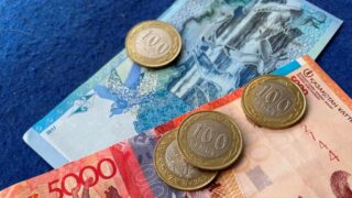 Кредиты бизнесу Казахстана за сентябрь выросли на 161 млрд тенге