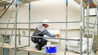 Кто должен платить за ремонт фасада дома?