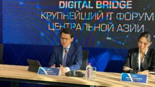 Министр Мусин пообещал, что в Казахстане скоро закончатся проблемы с интернетом