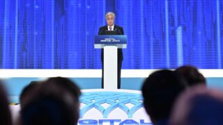 Необходима адаптация системы образования к будущим потребностям рынка труда — Токаев