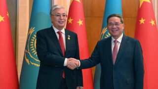 Президент встретился с премьером Государственного совета КНР