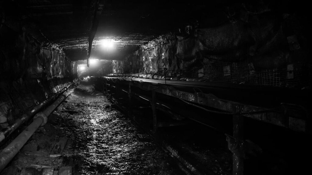 Шахта «Казахстанская» Угольного департамента АО «АрселорМиттал Темиртау», где произошёл пожар. Фото: пресс-служба акима Карагандинской области