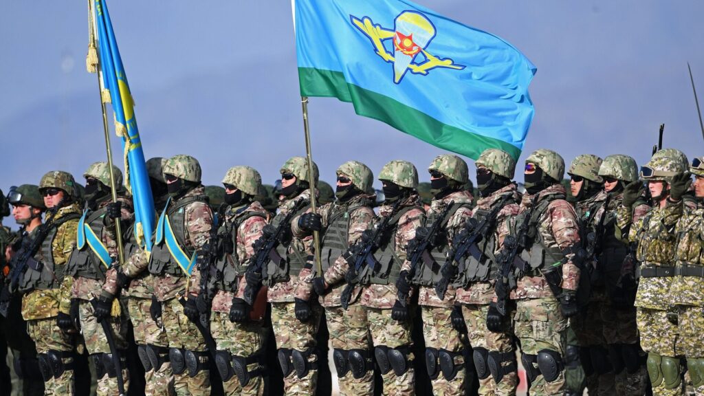 Военнослужащие армии Казахстана во время учений ОДКБ. Фото: РИА Новости / Михаил Воскресенский