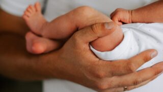 Туркестанская область лидирует в Казахстане по числу рожденных близнецов и тройни