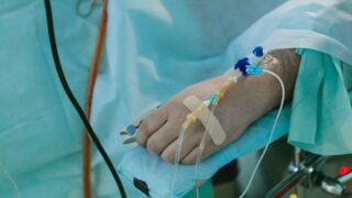 В Казахстане из бюджета выделят более 460 млрд тенге на борьбу с раком