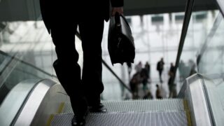 В Казахстане существуют госорганы, в которых исполнителей больше, чем руководителей