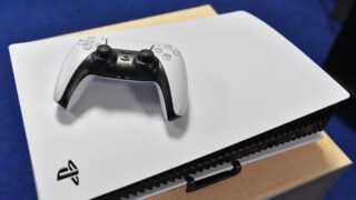 В Sony решили предоставить пользователям PlayStation 5 возможность играть в игры без установки