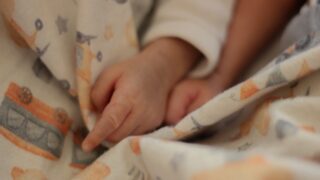 За 2022 год в Казахстане родилось более 8 200 пар двойняшек и более 150 случаев тройняшек