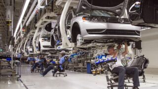 Завод будет построен в Польше совместным предприятием Volkswagen и Umicore