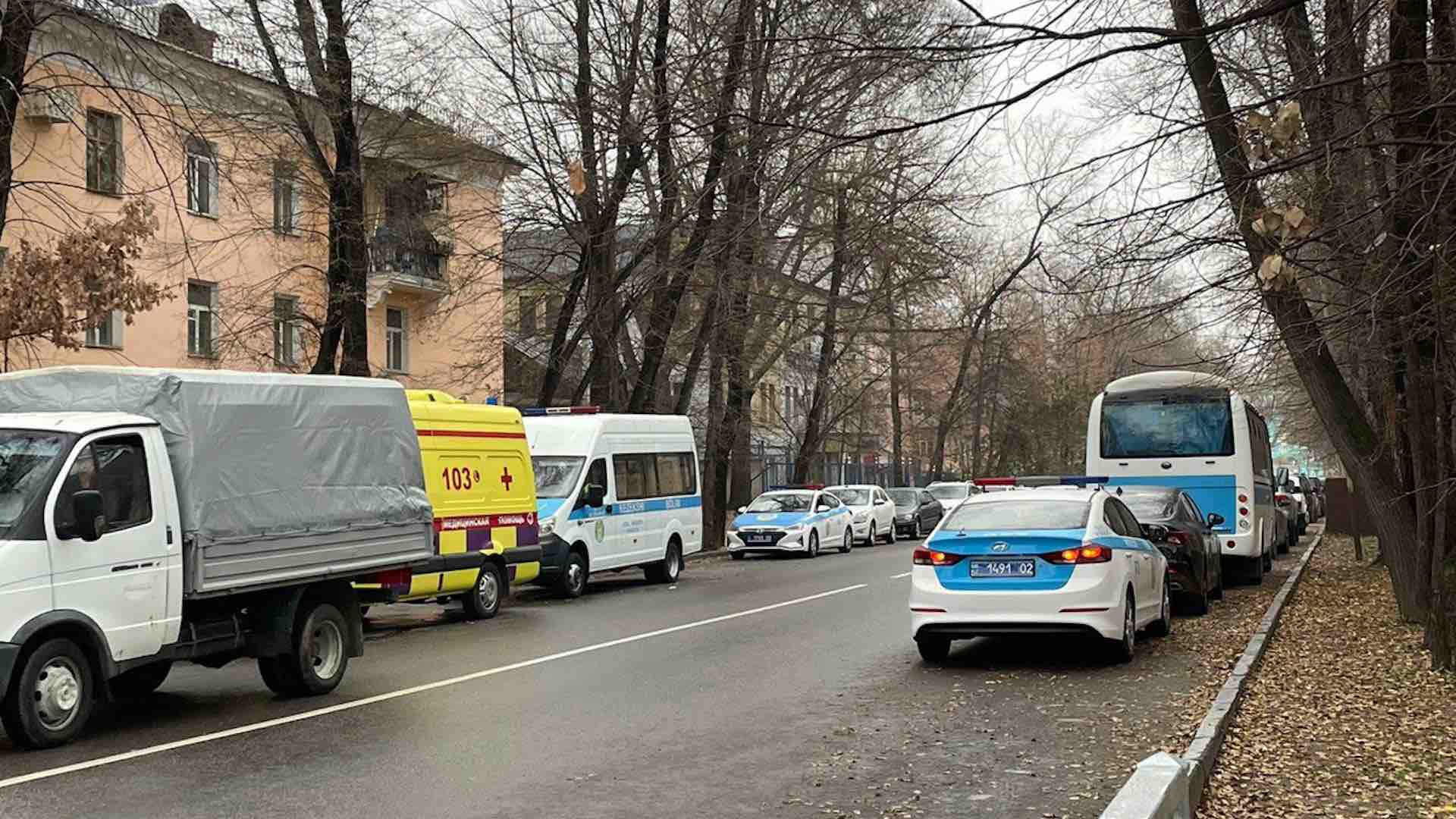 Акимат поможет в погребальном процессе и транспортировке тел погибших в  хостеле в Алматы