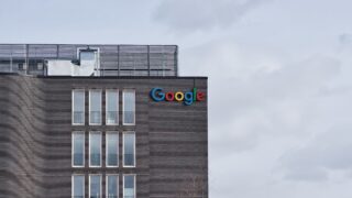 Функция спутниковой связи запущена в Android 15