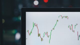 Freedom Broker пересмотрел целевую цену акций «КазМунайГаза»