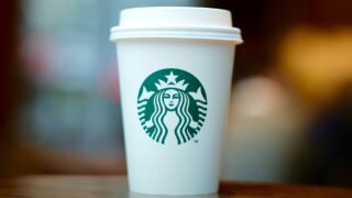 Количество кофеен Starbucks превысило 38 тысяч по всему миру