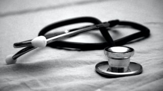 Медики рассказали о состоянии пострадавших при пожаре в алматинском хостеле