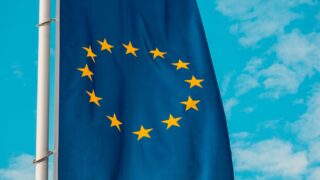 Названы страны ЕС с самыми высокими и низкими зарплатами