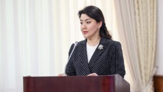 О самочувствии внука после прививки от кори рассказала Ажар Гиният