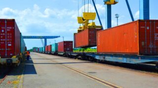 Перевозка зерна железнодорожным транспортом в КНР выросла на 1 млн тонн в январе-октябре 