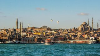 Прибыль Турции от прохода судов в Босфорском проливе выросла до 185 млн долларов