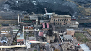 Спасатели заявили о давлении и снятии с ликвидации аварии на шахте Костенко