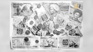 Тенге празднует 30 день рождения