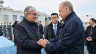 Токаев проводил в аэропорту Эрдогана