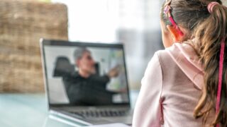 В Акмолинской школе подключен высокоскоростной интернет Starlink