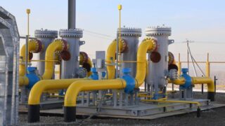 Аким города Алматы поручил строго контролировать подготовку к отопительному сезону