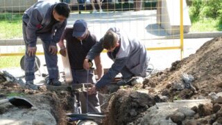 В Алматы по поручению акима города обновляют арычные сети для ликвидации подтоплений