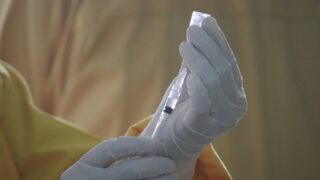 В Казахстане будет проведена дополнительная вакцинация против кори, краснухи и свинки