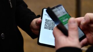 В Казахстане хотят ввести туристические QR-коды для такси и гидов