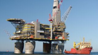 Великобритания разрешает разработку месторождений газа и нефти по лицензии