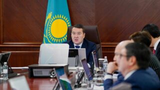 Авария – падчерица премьера. Почему Смаилову не страшно потерять кресло главы правительства