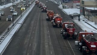 Более 1 тыс. человек приняли участие в уборке снега в Алматы