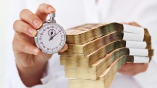 Мажилис Казахстана предлагает новые поправки для защиты прав заёмщиков