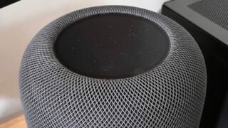 Новая «умная» колонка от Apple, возможно, будет оснащена изогнутым экраном