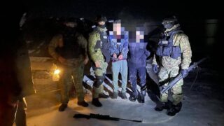 Подозреваемые в убийстве скрывались в самодельном укрытии в течение двух месяцев