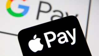 Продавцы алкоголя подали в суд на Apple, Visa и Mastercard