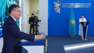 Продолжаются работы по замене электрических сетей в населенных пунктах — Серик Шапкенов