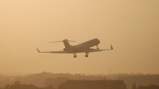 Производство экологически чистого авиатоплива увеличится втрое, согласно данным IATA