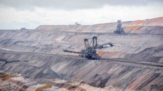 Размер долевого участия нацкомпании в области углеводородов на месторождениях составит не менее 50%