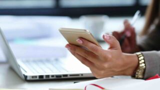 Сколько мобильных переводов смогут делать казахстанцы с 1 января