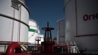 Стоимость нефти продолжает рост