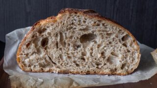 Ужин позже 21 часа может увеличить риск инсульта на 28%