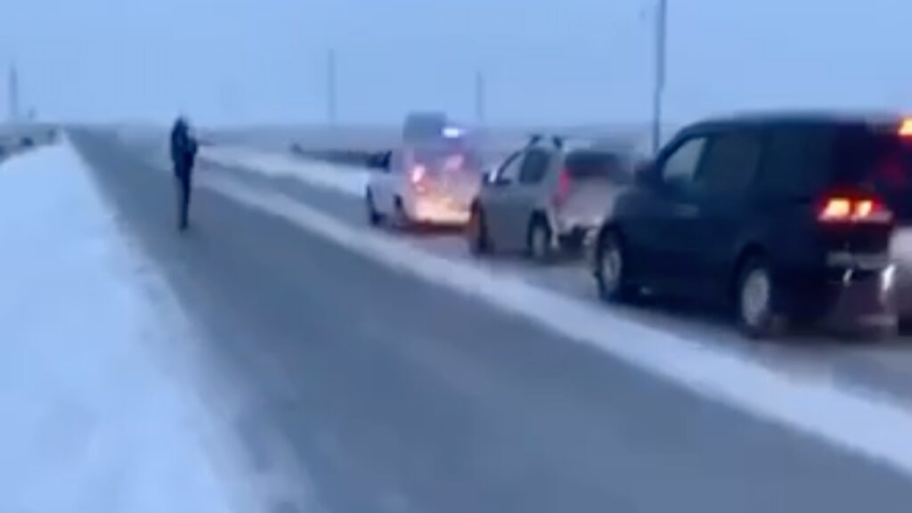 Кадр видео