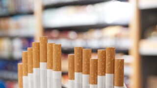 В Казахстане могут запретить благотворительность табачным компаниям