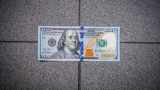 В ноябре Казахстан выплатил по госдолгу более 750 млн долларов