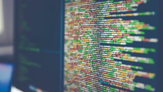 Поправки сената не улучшили и не ухудшили текст законов Казахстана по ИИ — Смышляева