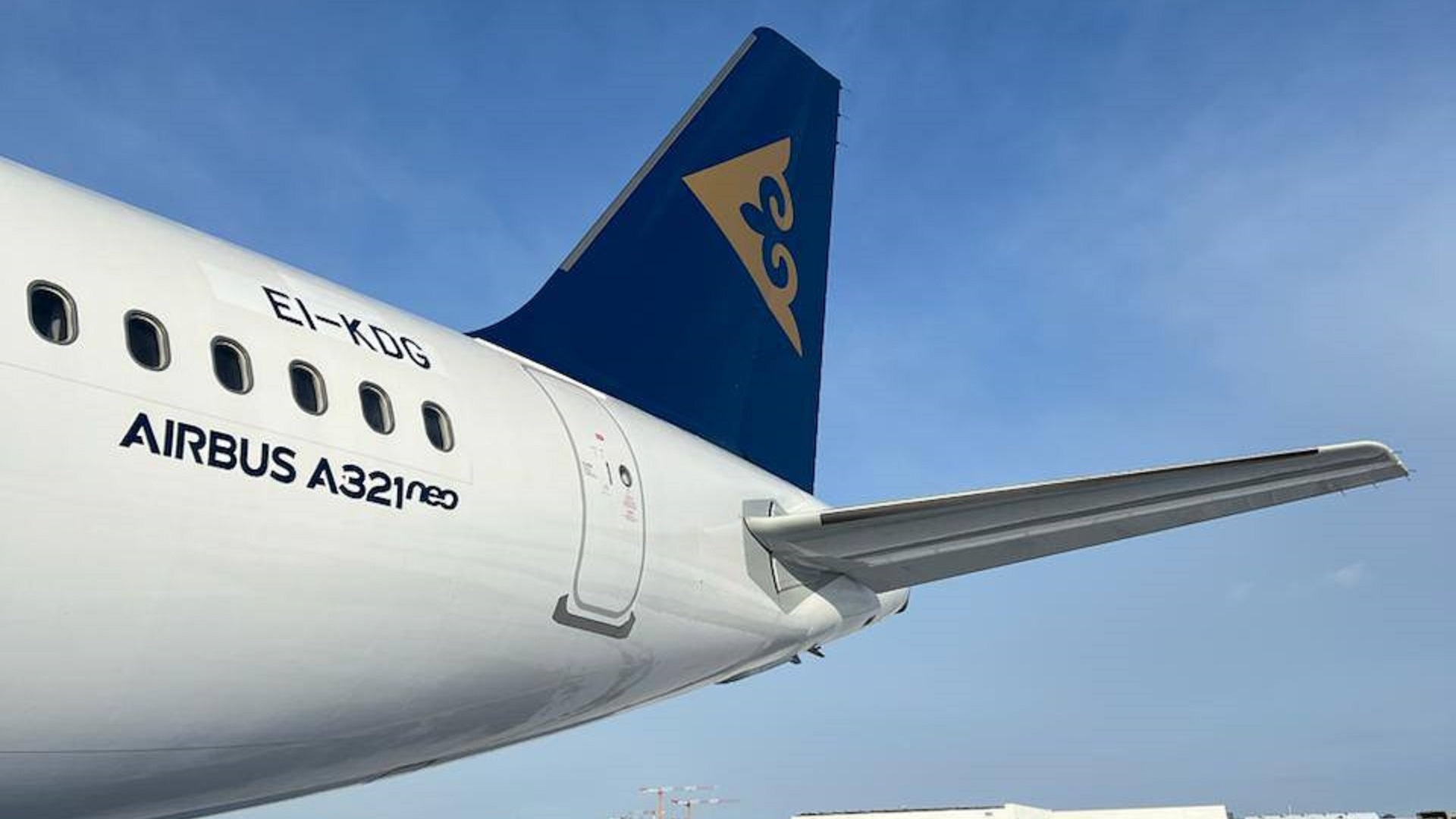 Пассажиры AirAstana теперь могут выбрать место в сервисе Kaspi Travel